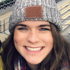 Meet your Posher, Laura